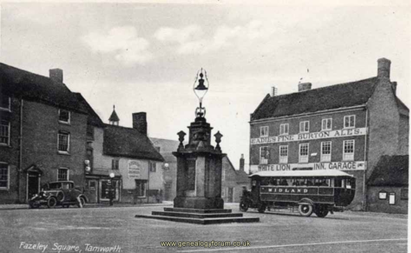Old omnibus - Fazeley, Old Square, Tamworth abt early 1930s