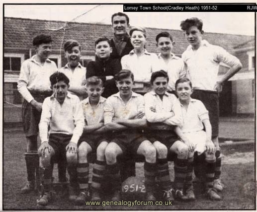 Cradley Heath - Lomey Town School 1951/2
