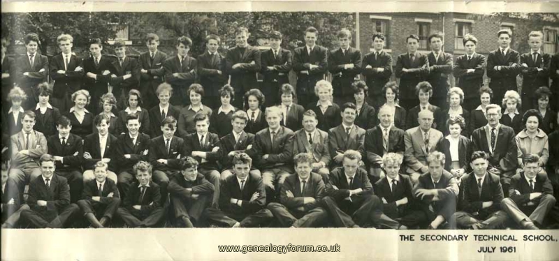 Oldbury Technical School 1961 taken in Broadwell Park.