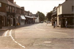 009d Tettenhall High Street - Picture dated 1989