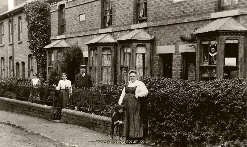009d Tettenhall,  Regis Road