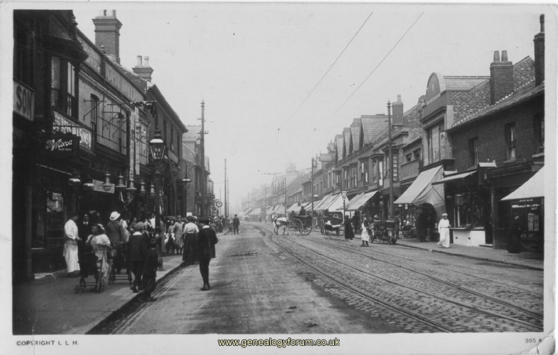 009b Smethwick - High Street (franked Aug 1915)