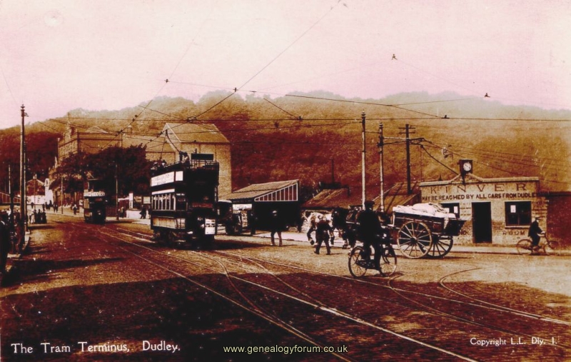 003i  Dudley - Tram Terminus
