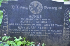 Woodall - Agnes (wife of Alfred) and son Alan Alfred
