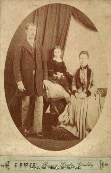 Joshua J Worton, wife Elizabeth (Darby) and dau Anne Maria