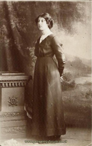Edith May Worton b1894