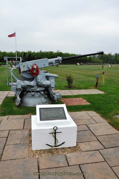 D.E.M.S.Gunners Memorial