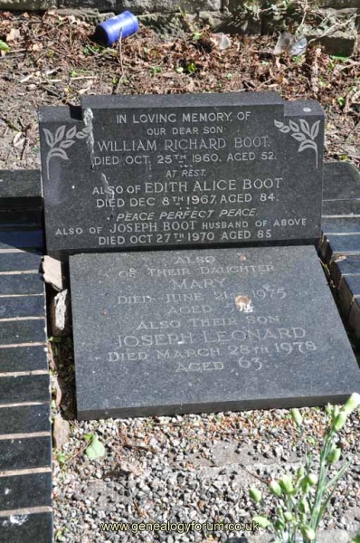 Boot - William, Edith, dau Mary, son Joseph