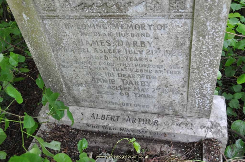 Darby - James, Annie & son Albert