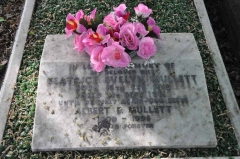 Mullett - Albert, Beatrice