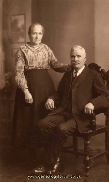 001 - Mr and Mrs John (Jack) Willetts