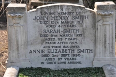 Smith - John, Sarah & dau Annie