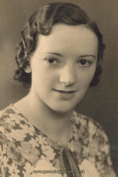 Hilda Edna GREAVES ( 1907-2000)