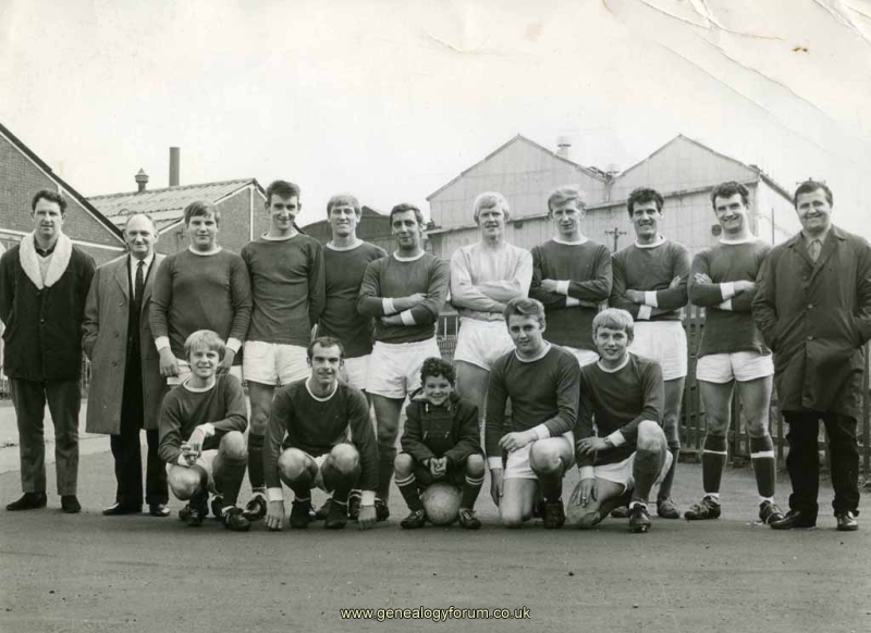 Netherton - Grazebrook's Football Team 1970