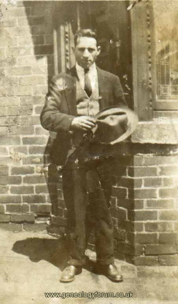 1a - Howard Faulkner born 1899 Rowley Regis