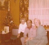 Marrianne, Dennis and Amy Kendall