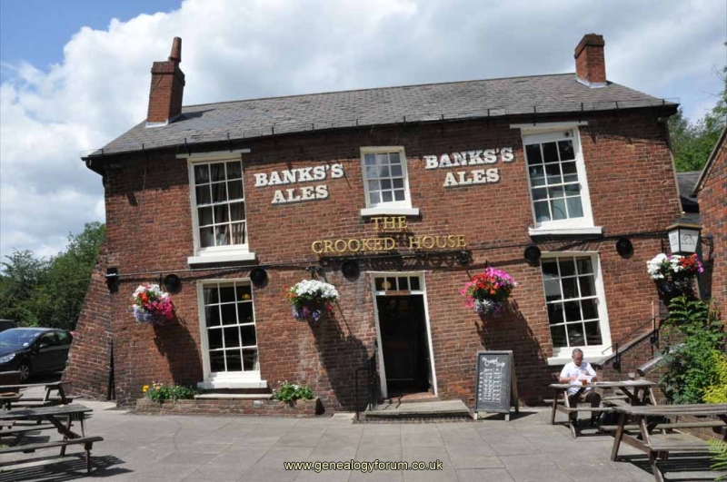 Lower Gornal - 'The Crooked House' (2012)