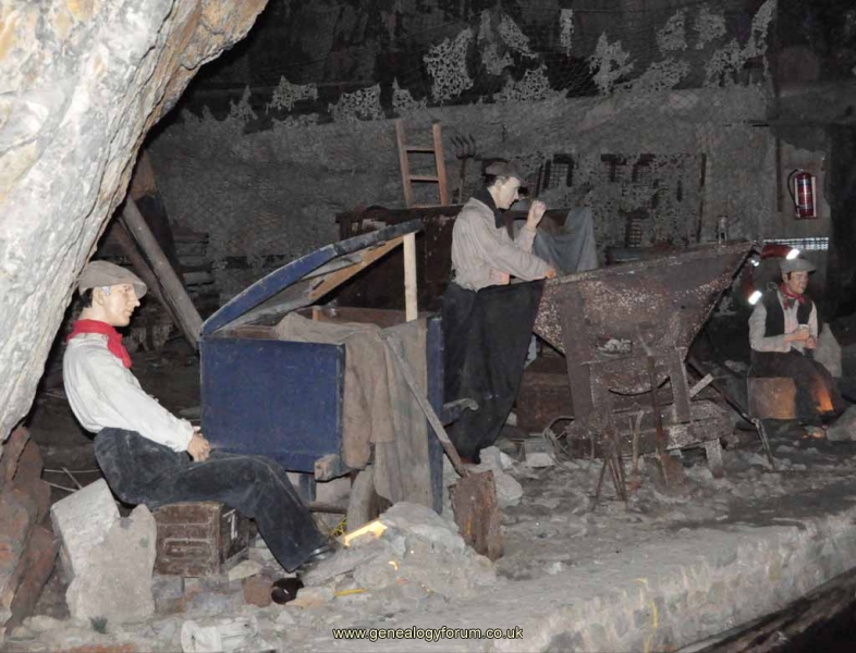 Dudley Canal Tour - Limestone Miner (2012)