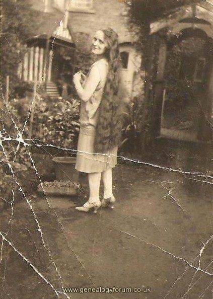 1b - Gladys Millicent Partridge born 1895 Halesowen