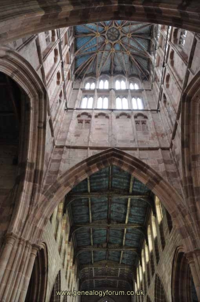 Coventry - Holy Trinity (inside) 3