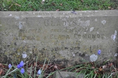 Edmonds - Gladys (dau of Alfred & Clara)