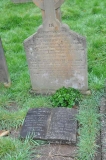 Fox - Thomas, Elizabeth & Percy & his wife Frances