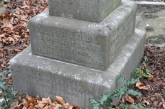Frisby 1 - Mildred & Emily