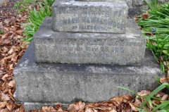 Hawkeswood 1 - Edward, Sarah