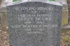 Moore - Moses, Lily