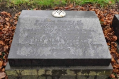 Wesley - John, Lily