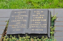 Crampton 1 - Ezra, Laura