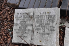 Hawthorne - Sidney, Edwin, Lilian
