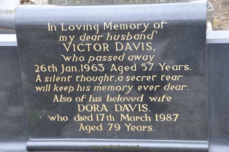 Davis - Victor, Dora