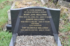 Holloway - Joseph, Mary Jane & dau Amy Florence
