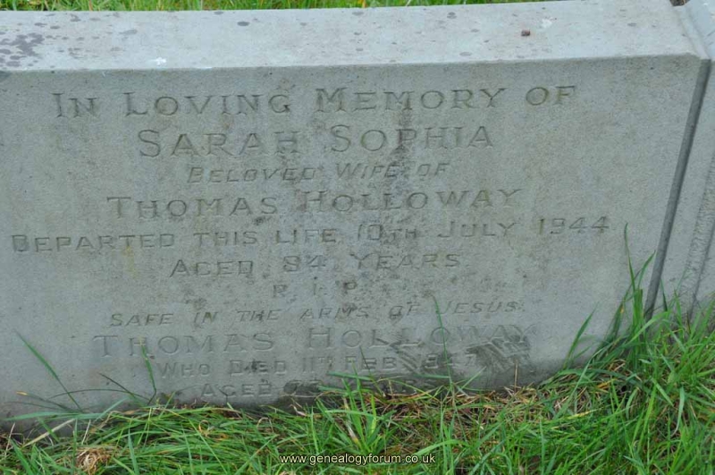 Holloway - Thomas, Sarah