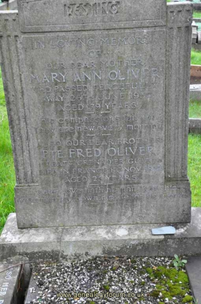 Oliver - Mary Ann & son PTE Fred Oliver KIA