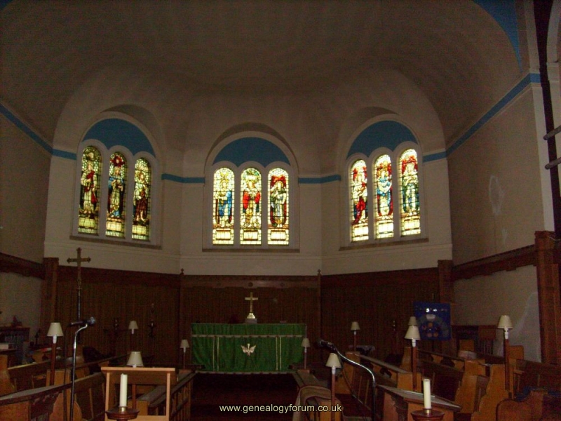 Cradley - St Peter's,  Alter