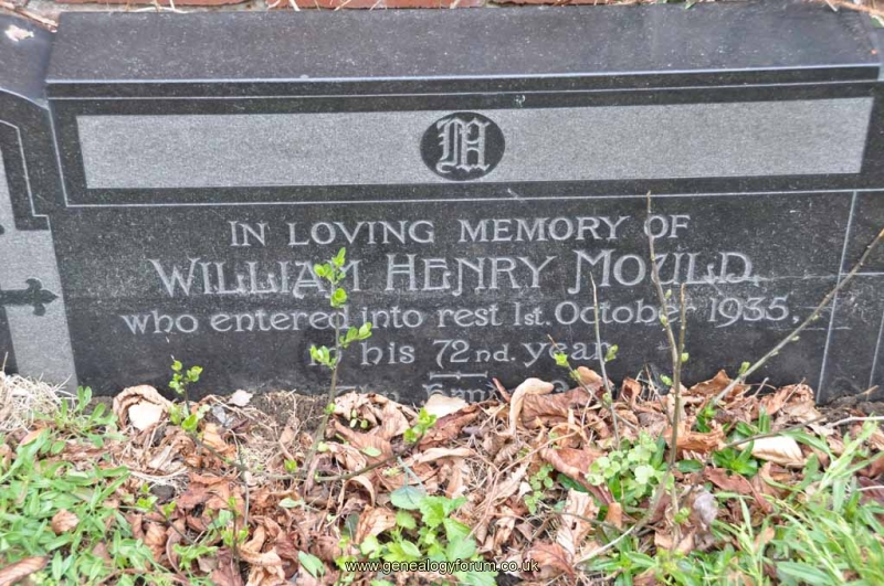 Mould - William Henry