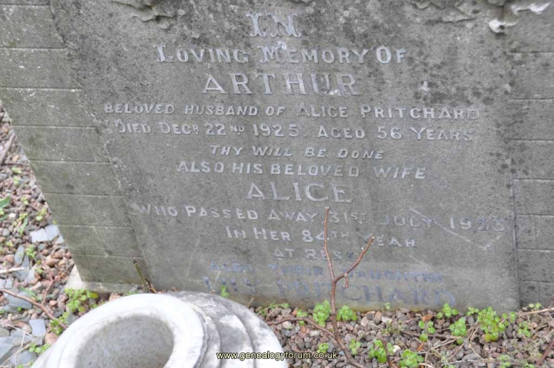 Pritchard - Arthur, Alice & dau Lily