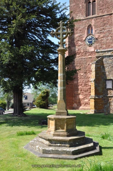 Crick - Cenotaph