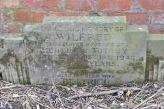 Totney - Wilfred, Beatrice
