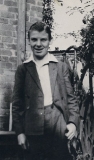 Mervyn JONESb1917 (Son of Thyrza and Isaac JONES)