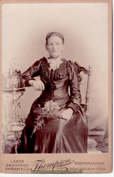 Elizabeth Garratt b.1852