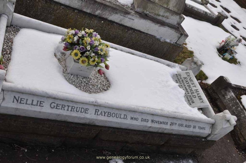 Raybould 2 - Ernest Harry, Nellie Gertrude