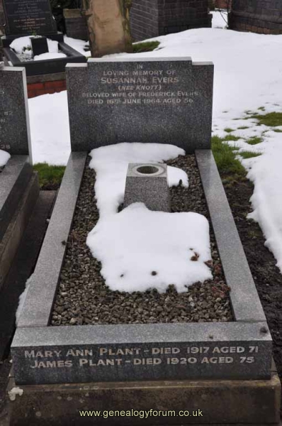 Plant/Evers (nee Knott)