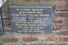 Shore - William James, Dorothy Leah