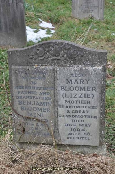 Bloomer - Benjamin, Mary