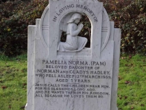 Hadley - Pamelia Norma (Pam) - dau of Norman & Gladys