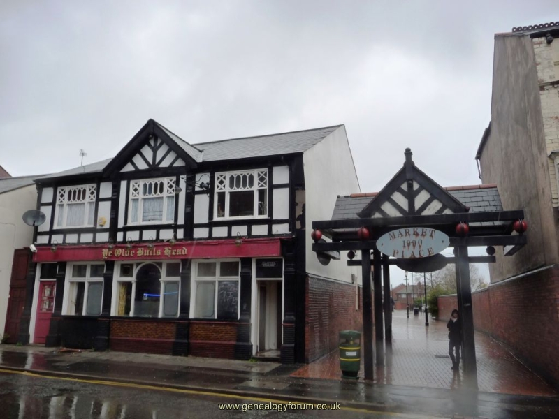 Oldbury - 'Ye Olde Bulls Head' Birmingham Street