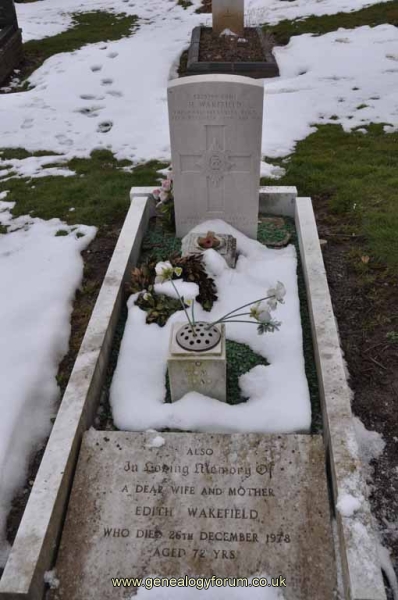 Coms Henry Wakefield & wife Edith